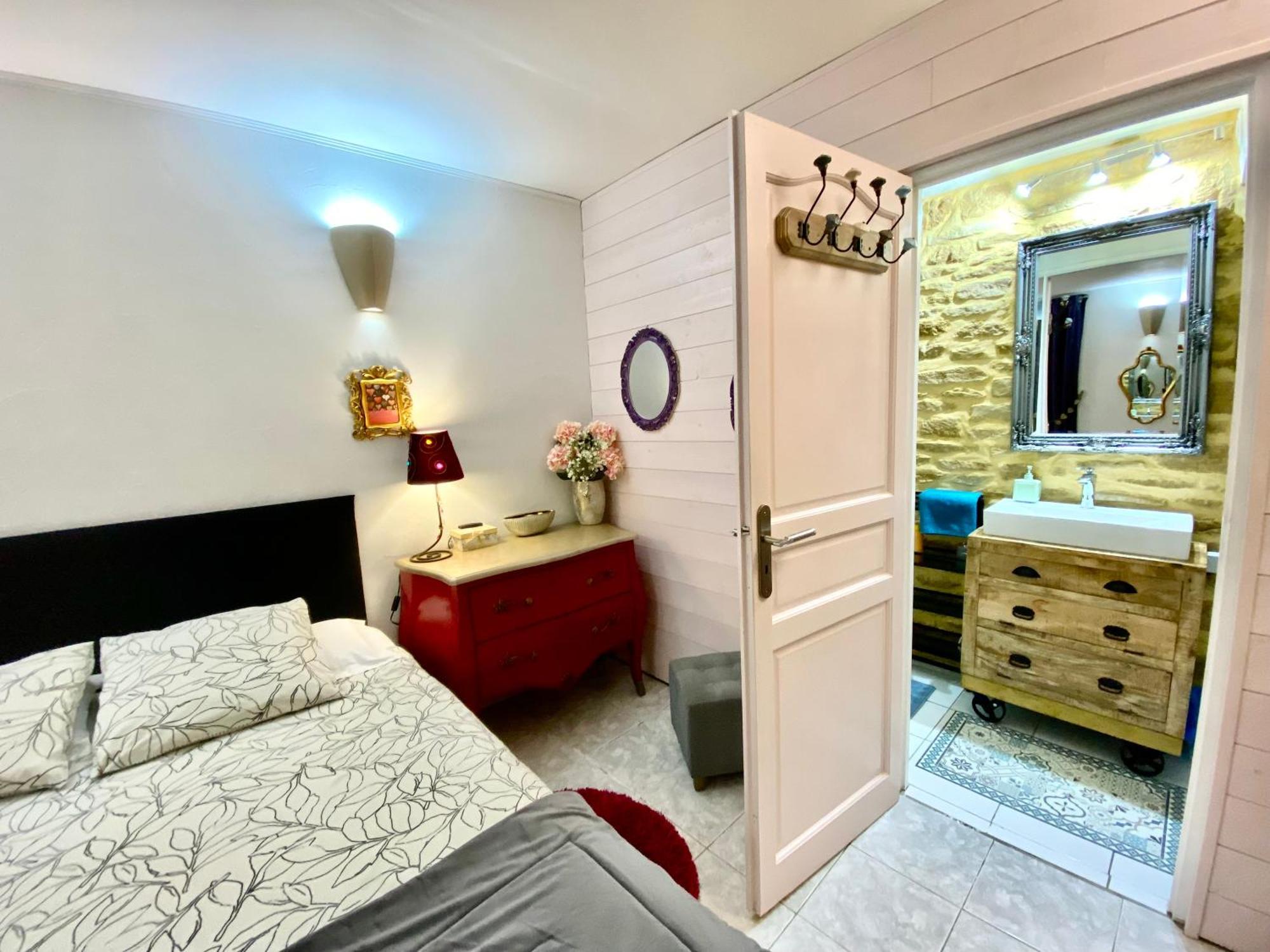 Double Room with Courtyard View